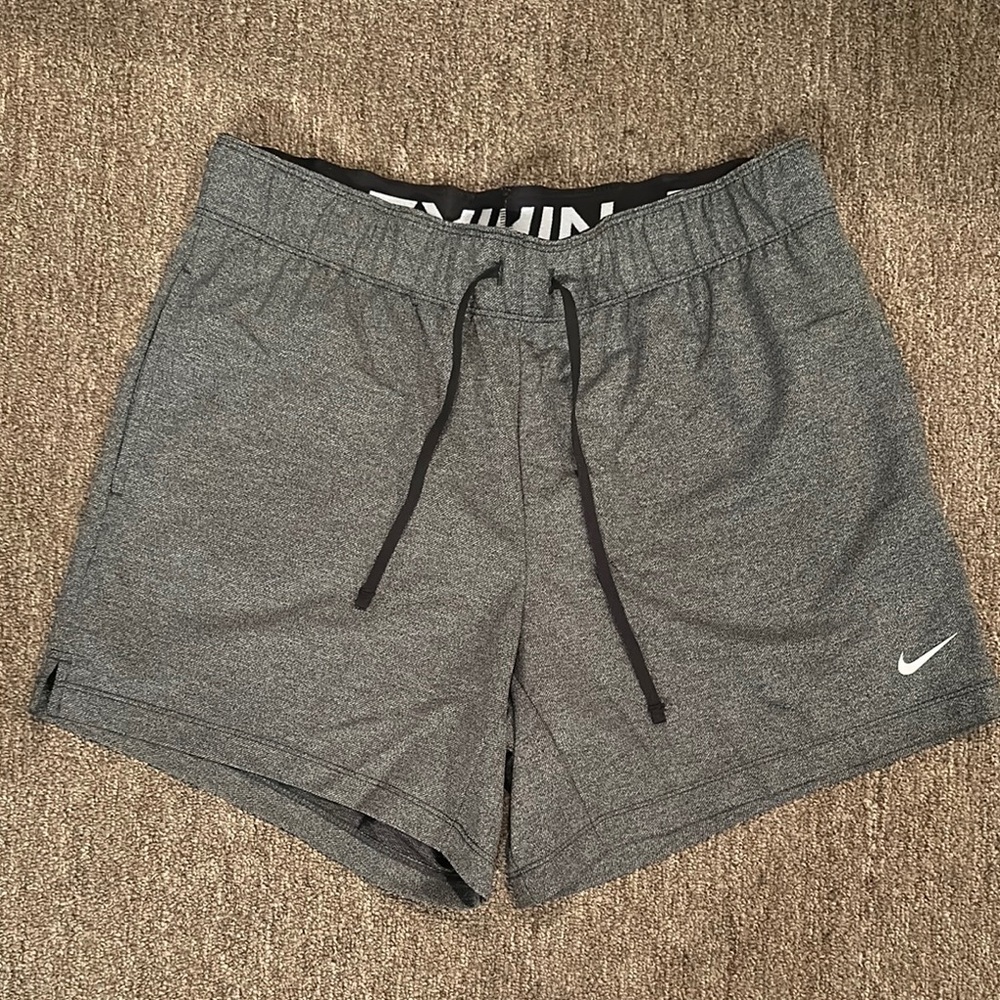 Women’s Small Nike DRI-FIT Gray Athletic Shorts NWT